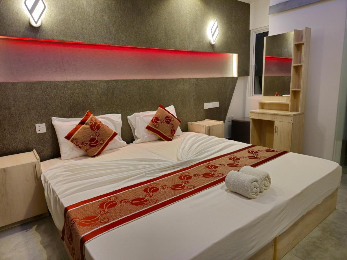 Arora View Hotell Maafushi Exteriör bild
