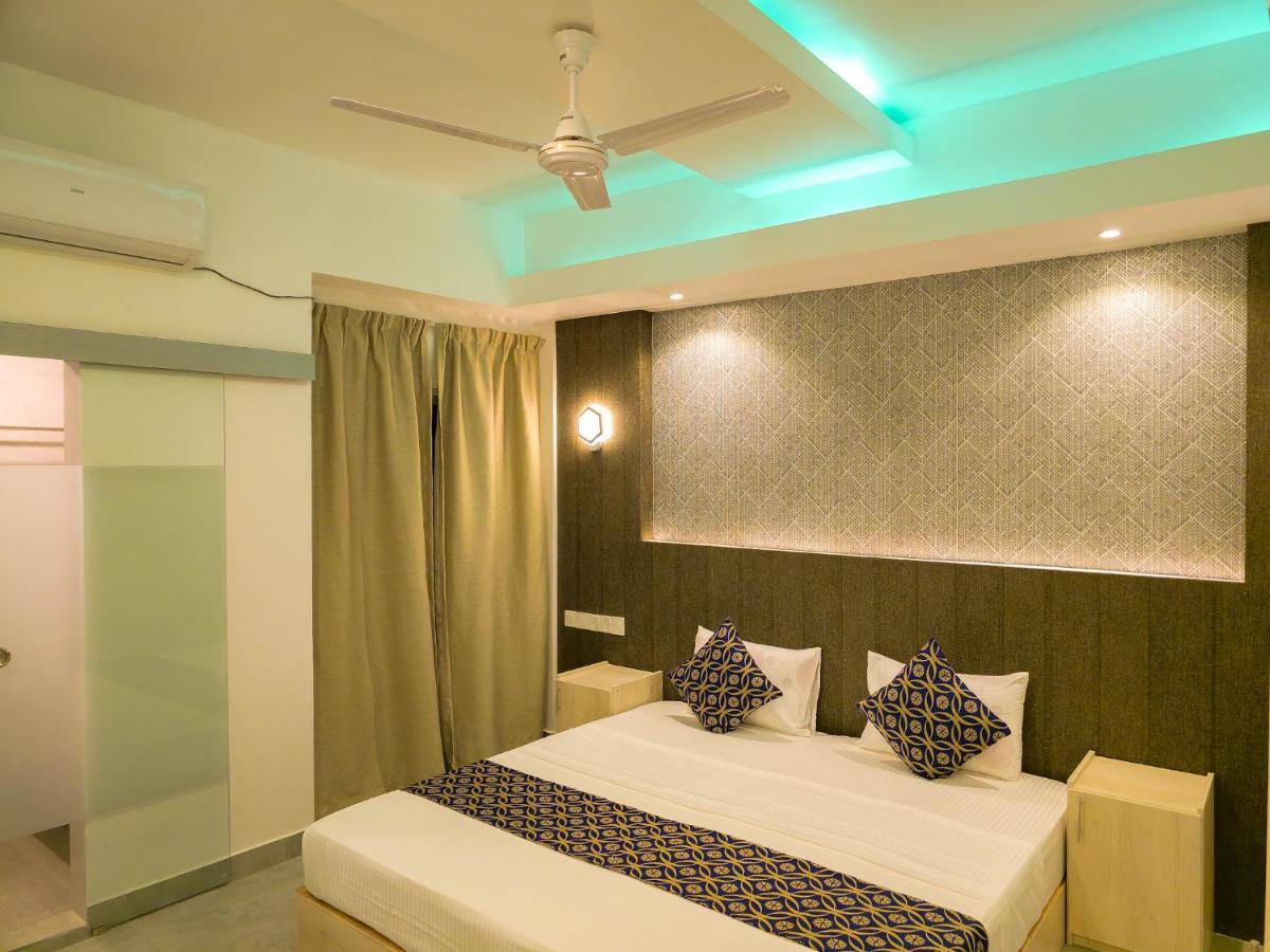 Arora View Hotell Maafushi Exteriör bild